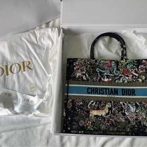 BNWT Christian Dior Large Book Tote - Navy Embroidered Multicolour Tapestry